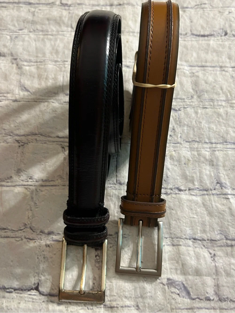 FLORSHEIM CARMEL BROWN LEATHER BELT SIZE 38 & CORDOVAN BLACK FULL GRAIN 38